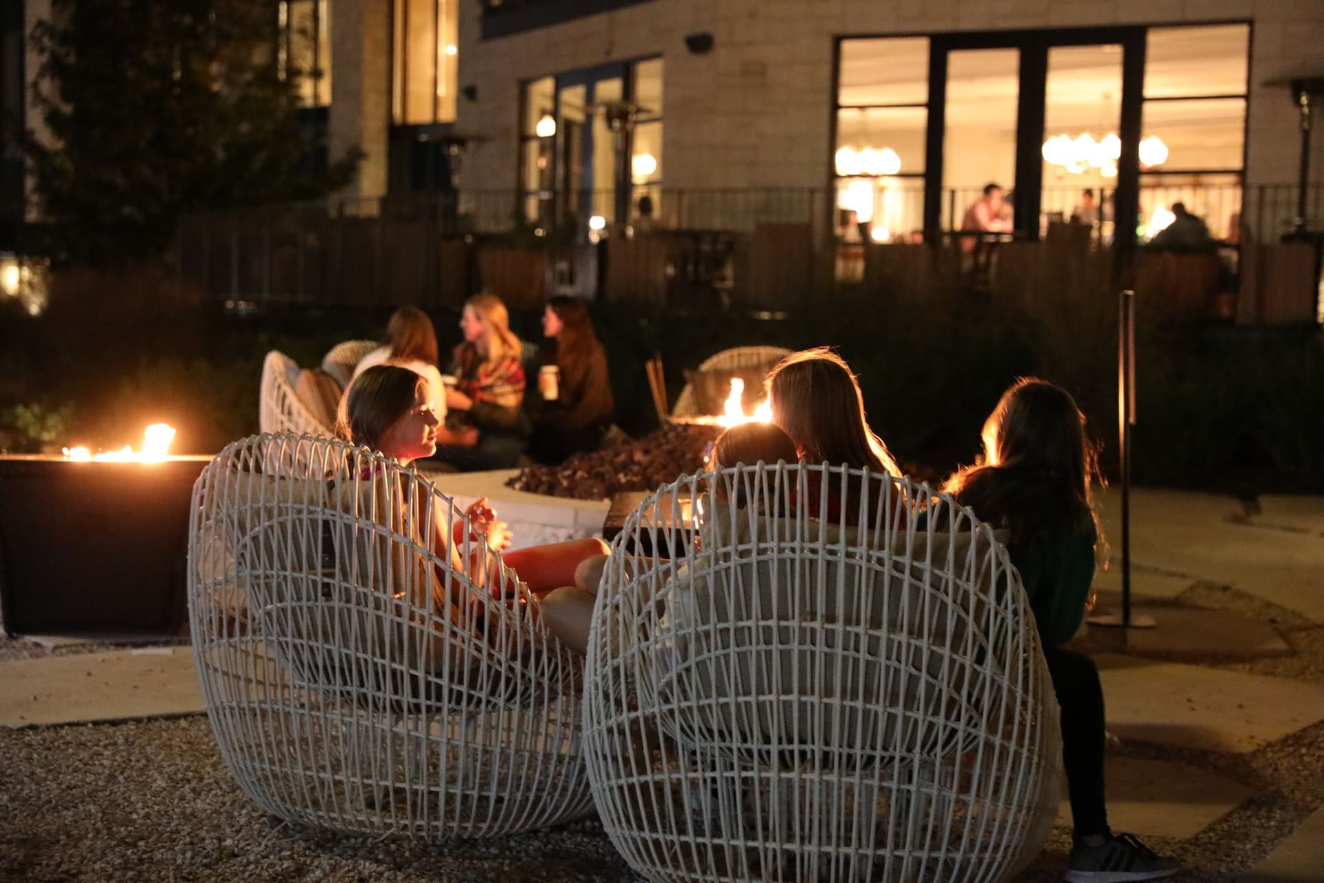 Celebrate New Year’s Eve with Dining & Snowdown